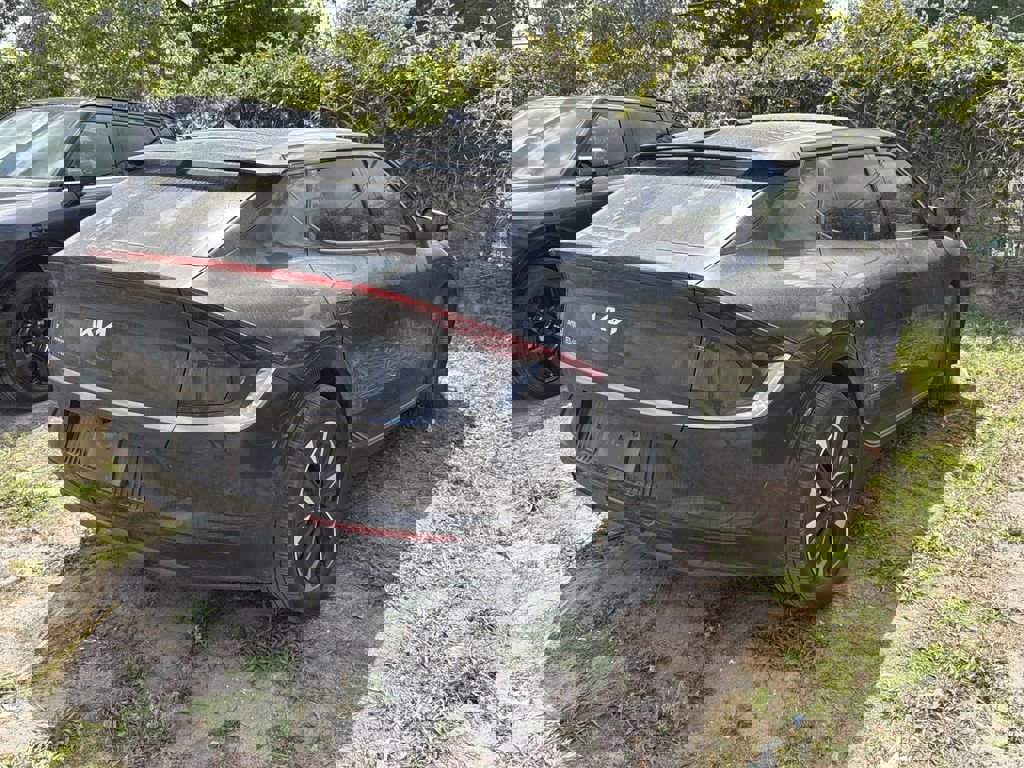 Certified 2024 Kia EV6 Wind w/ Wind Technology Package image 3