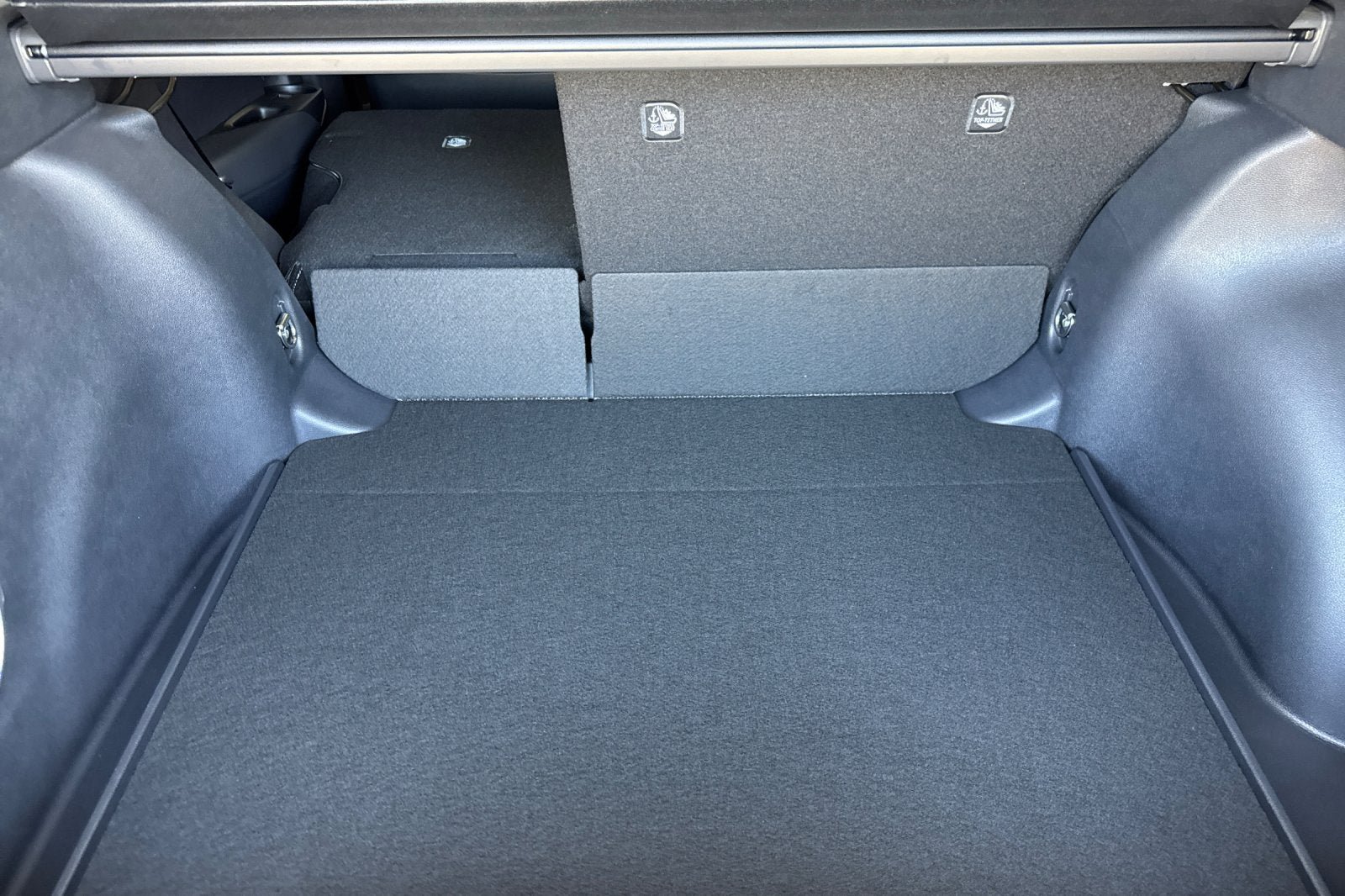 New 2026 Toyota Corolla Cross XLE FWD image 16