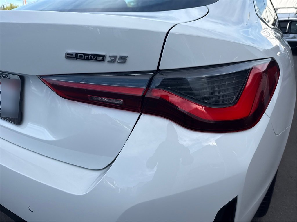 Certified 2023 BMW i4 eDrive35 image 17