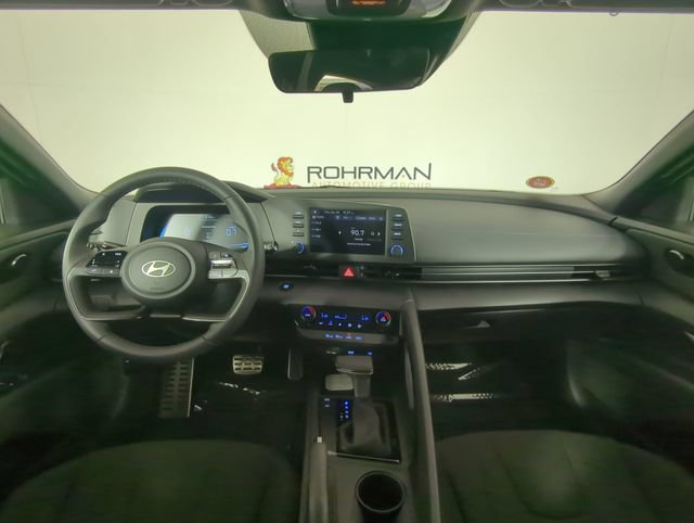 New 2026 Hyundai Elantra Sport FWD image 19