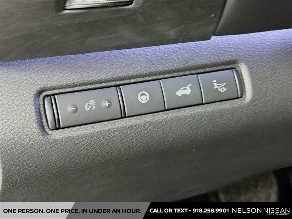 New 2026 Nissan Pathfinder Platinum image 10