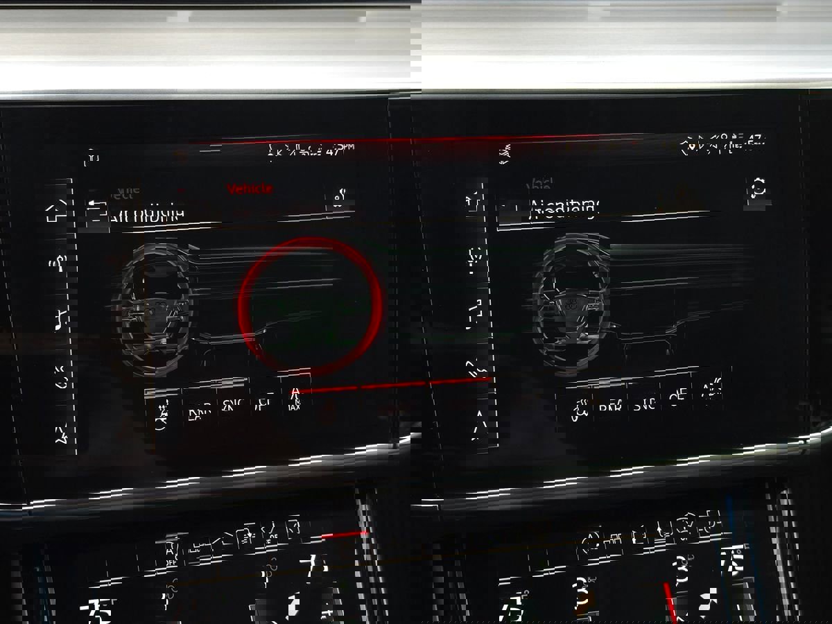 Used 2021 Audi A8 L 3.0T w/ Executive Plus Package image 45