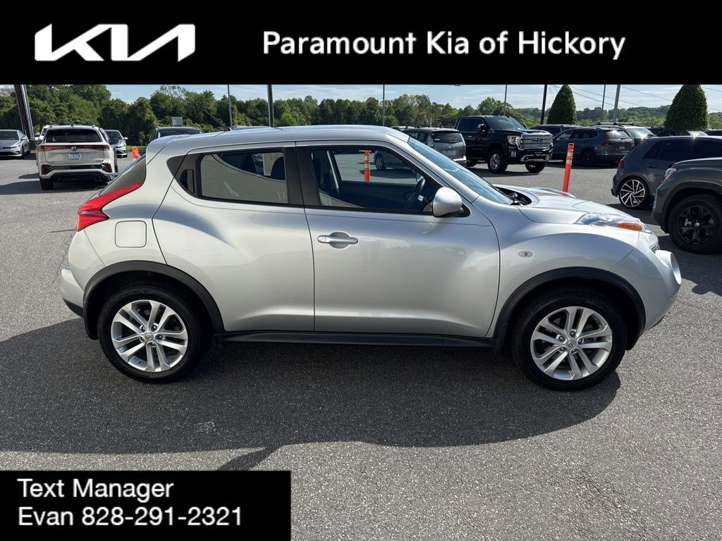 Used 2014 Nissan Juke S image 8