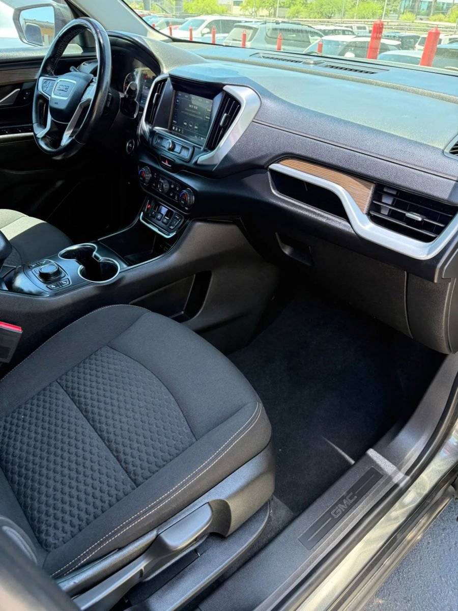 Used 2019 GMC Terrain SLE w/ Driver Convenience Package FWD image 20