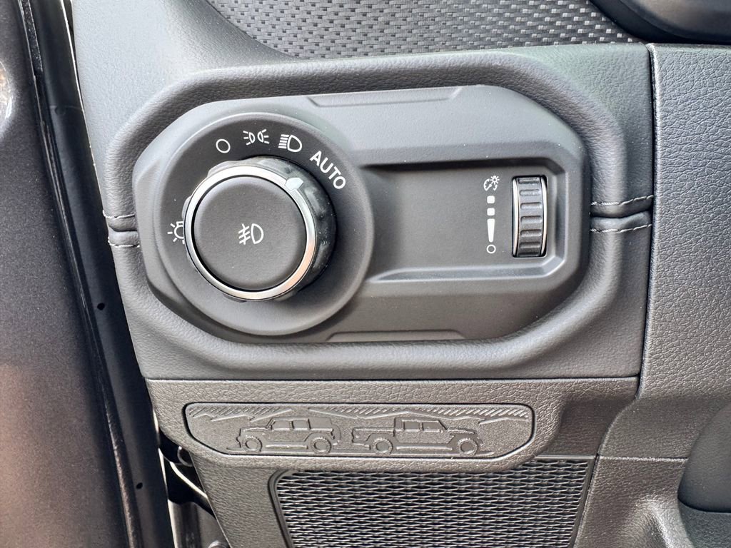 New 2026 Jeep Wrangler Unlimited Rubicon AWD/4WD image 24