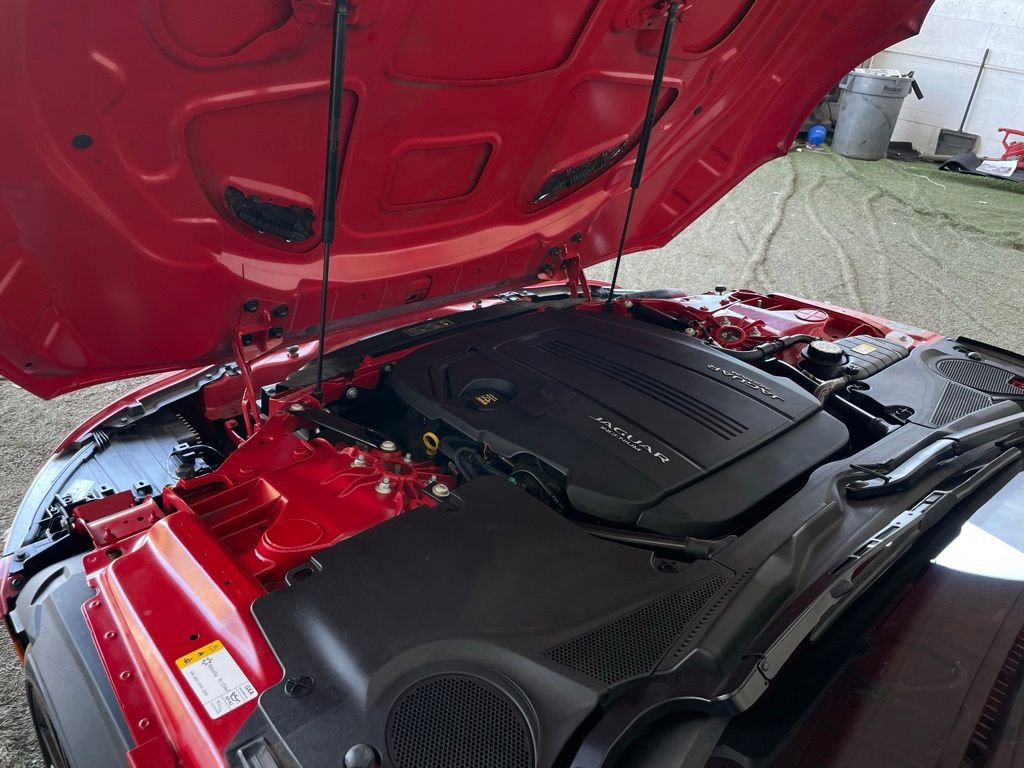 Used 2021 Jaguar F-TYPE Convertible image 14