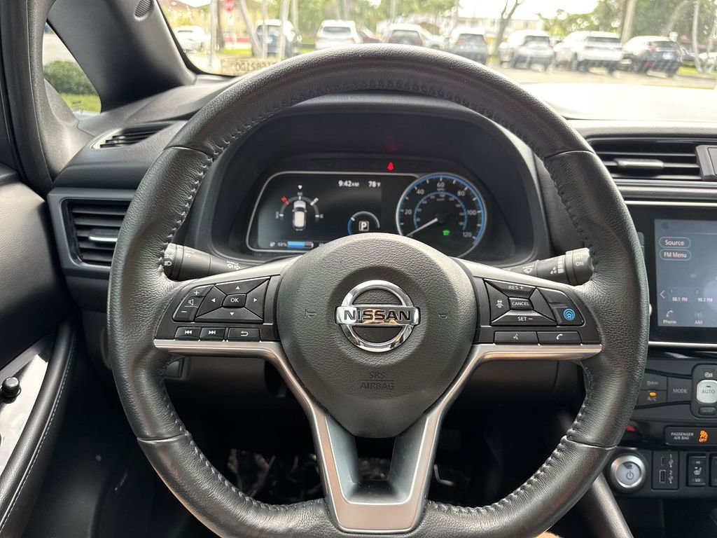 Used 2020 Nissan Leaf SL Plus FWD image 47