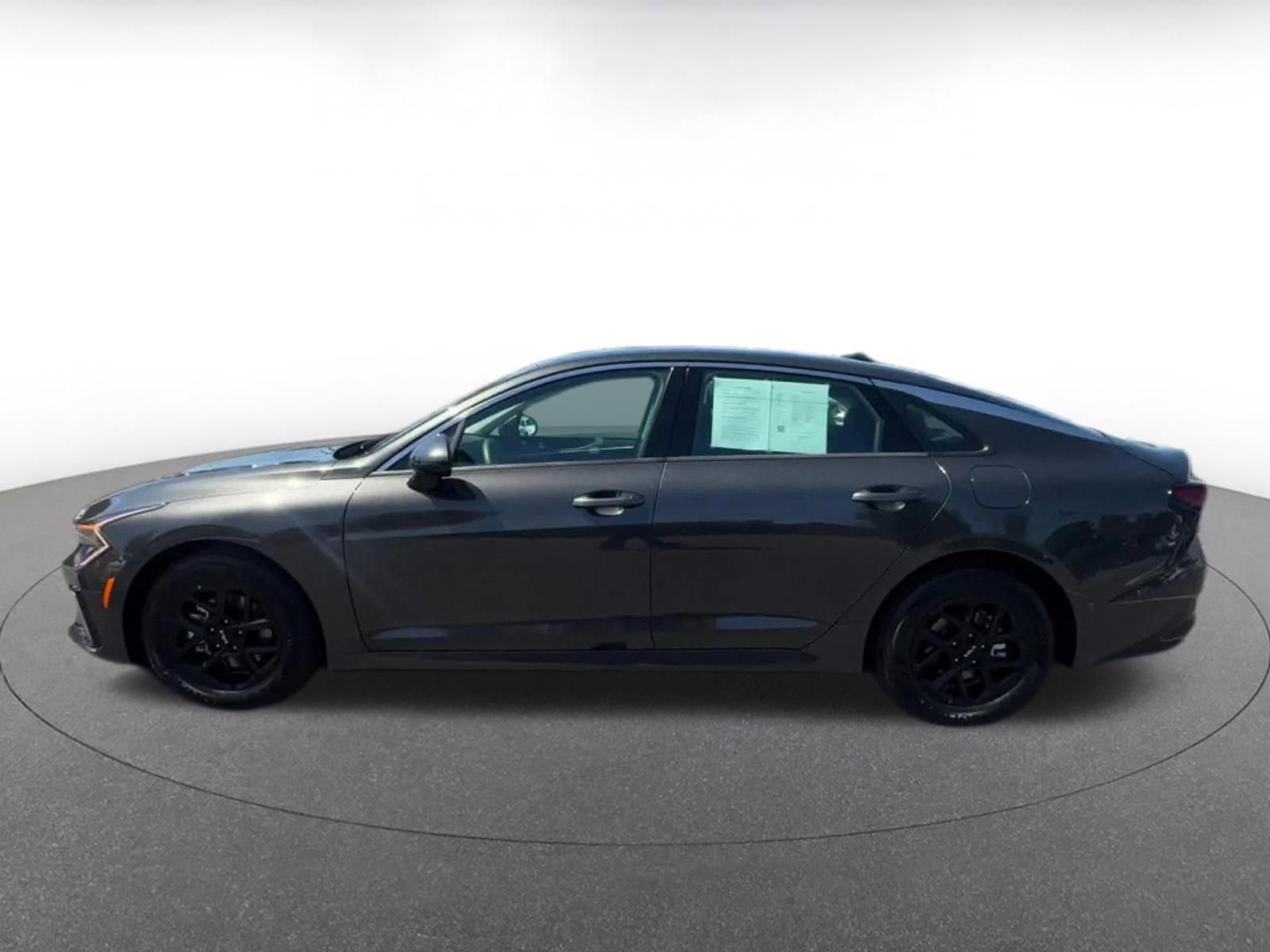 Used 2025 Kia K5 LXS image 9