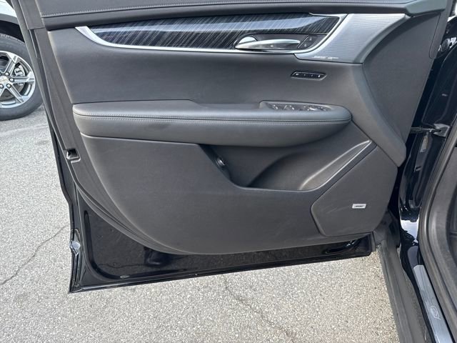 Certified 2022 Cadillac XT6 Premium Luxury image 10