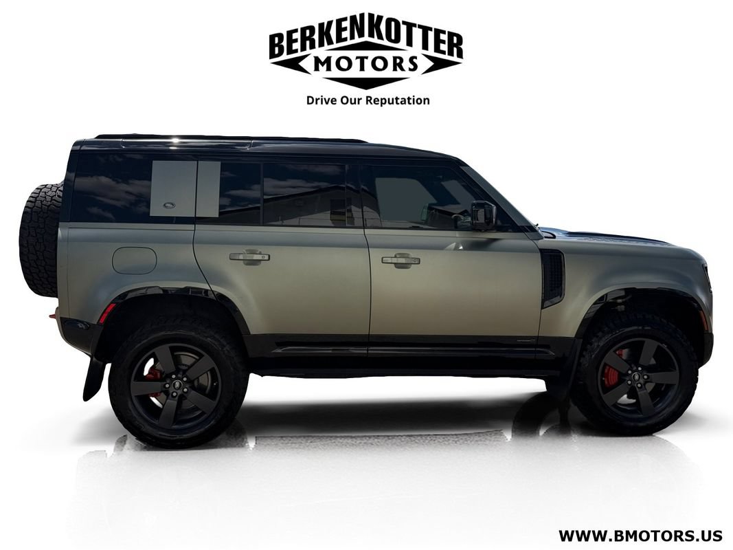 Used 2020 Land Rover Defender 110 X AWD/4WD image 2