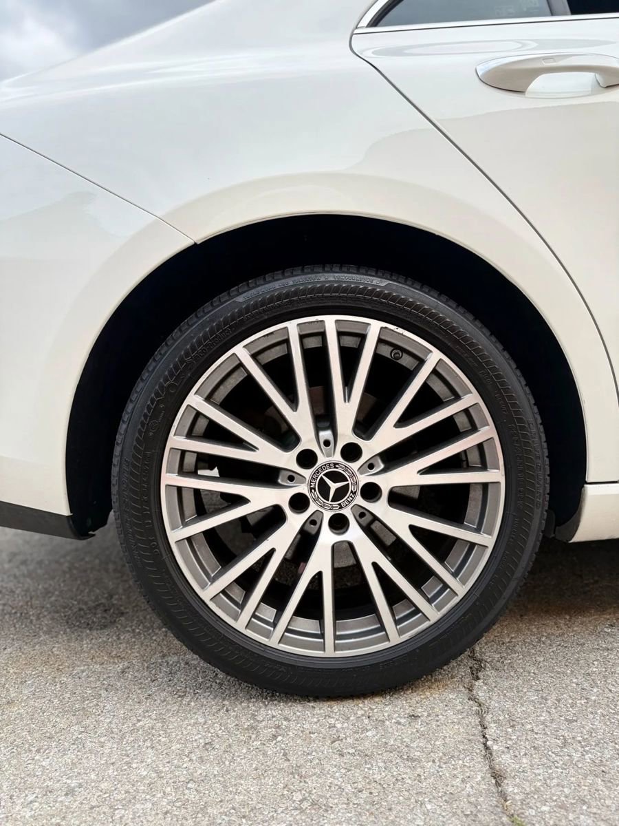 Used 2021 Mercedes-Benz CLA 250 image 34