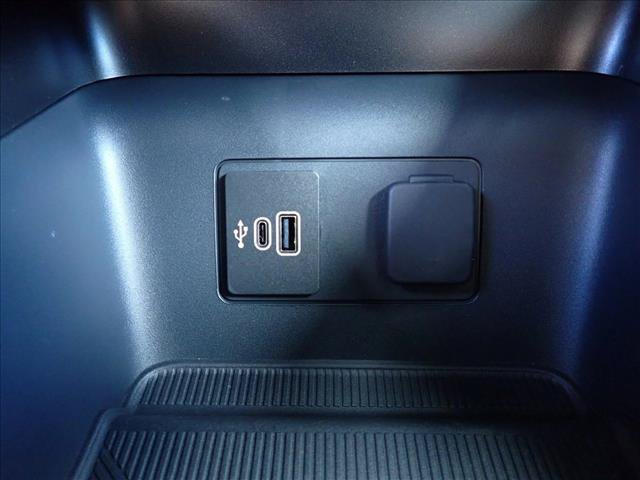 New 2026 Ford Explorer Active w/ Active Comfort Package AWD/4WD image 24