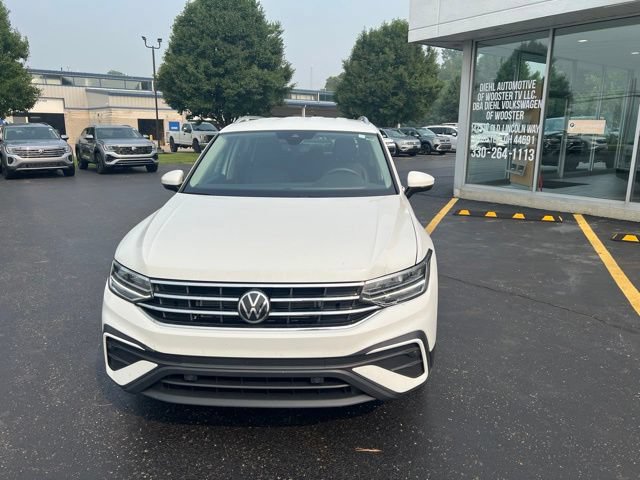 Used 2022 Volkswagen Tiguan SE AWD/4WD image 8