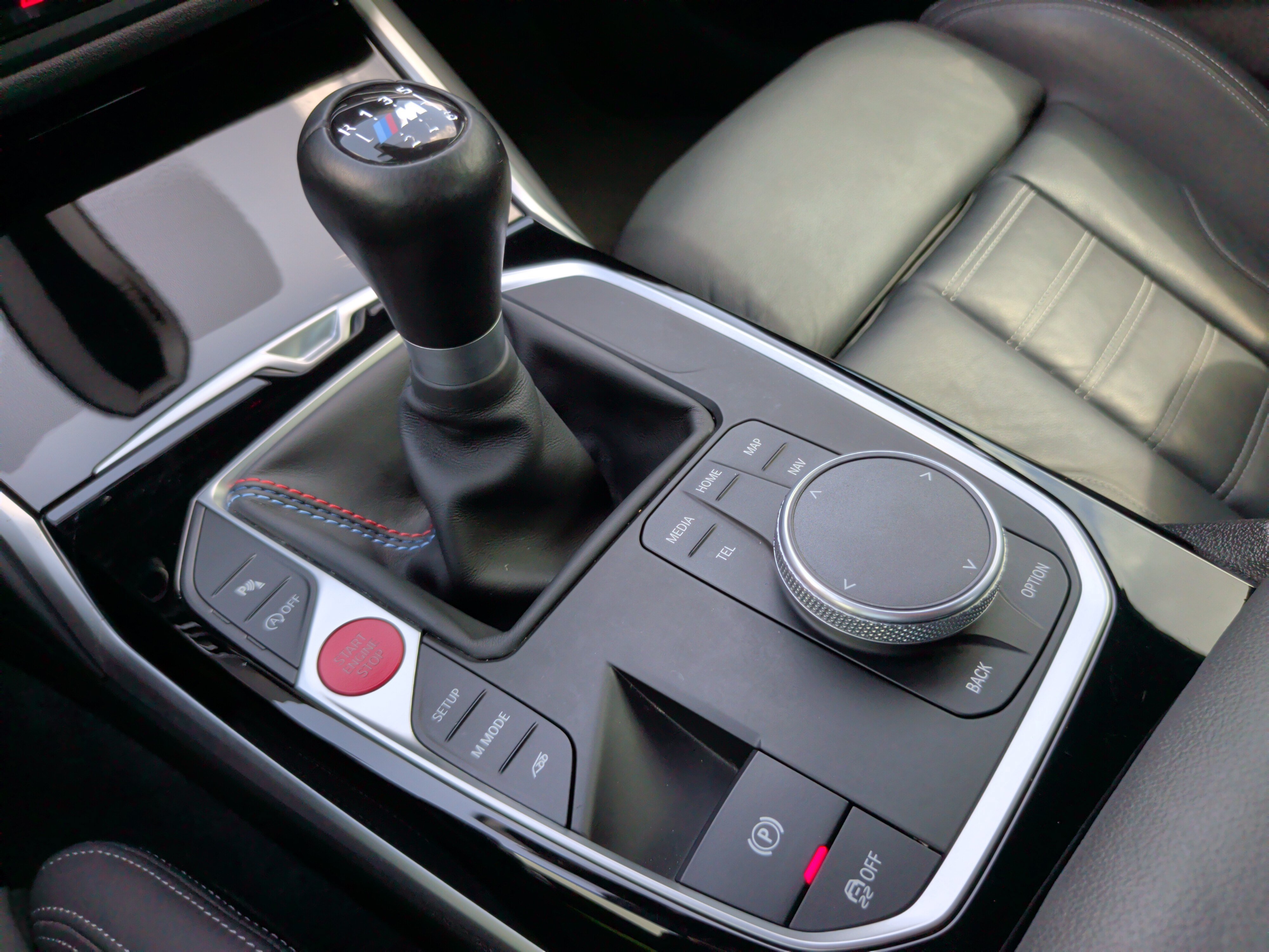 Used 2024 BMW M2 w/ Lighting Package RWD image 21