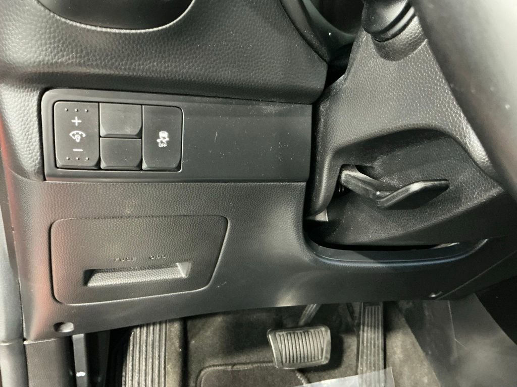 Used 2018 Kia Soul + image 31