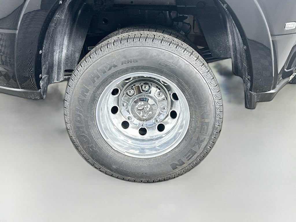 New 2026 RAM 3500 Limited image 17