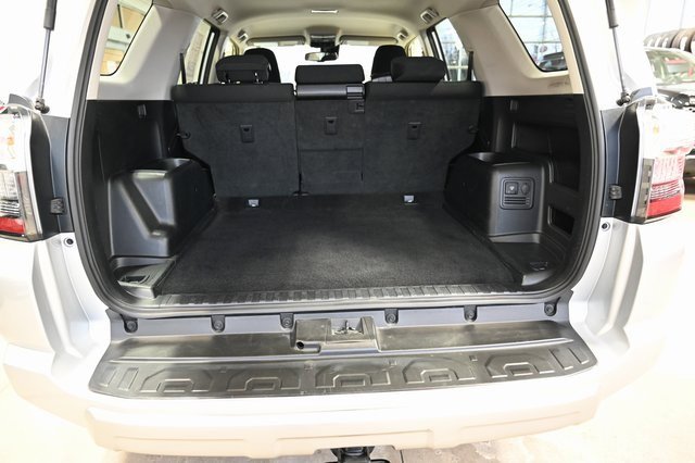 Used 2024 Toyota 4Runner TRD Off-Road image 28