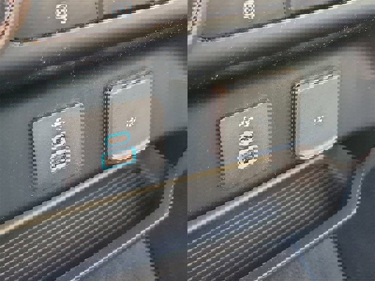 Used 2023 Ford F250 XLT image 28