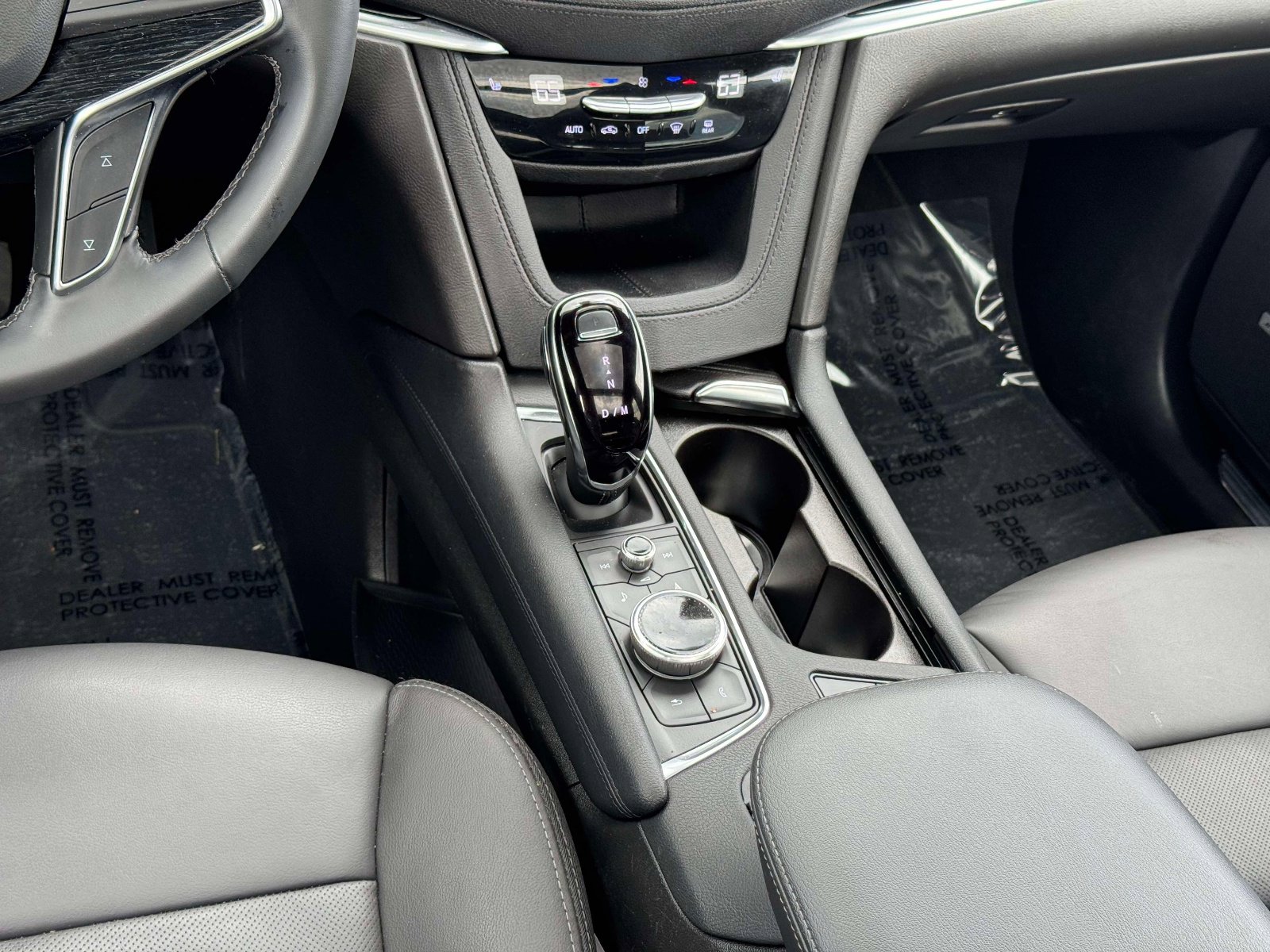 Certified 2025 Cadillac XT5 Premium Luxury FWD image 5