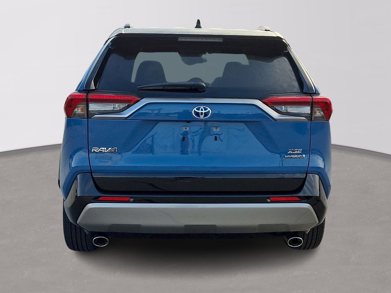 Used 2022 Toyota RAV4 XSE image 5