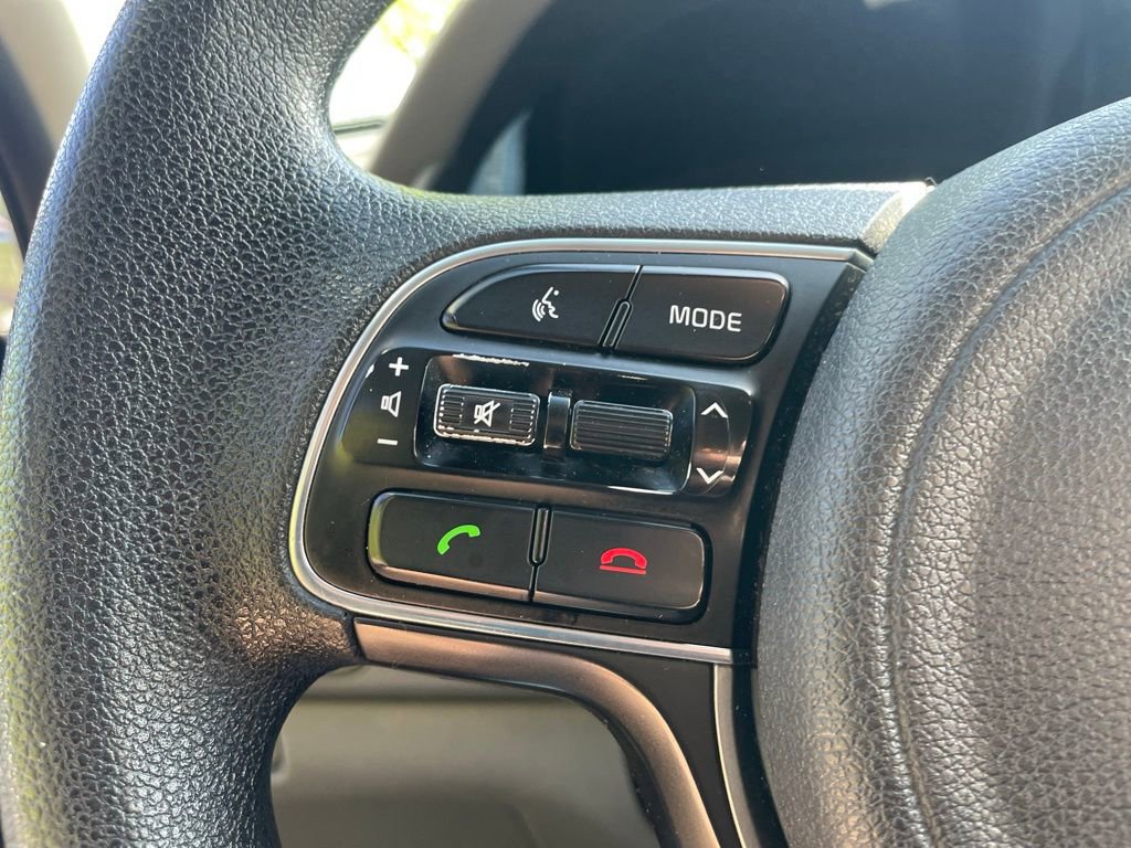 Used 2018 Kia Niro LX FWD image 13