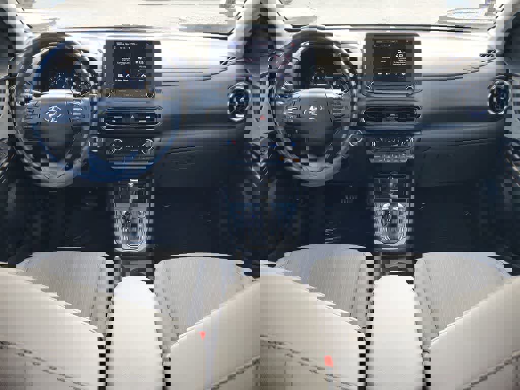 Used 2022 Hyundai Kona SEL w/ Convenience Package image 12