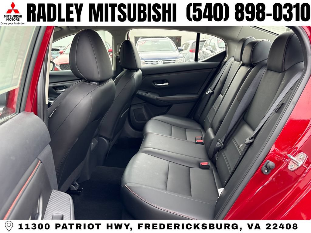 Used 2025 Nissan Sentra SR w/ SR Premium Package FWD image 12
