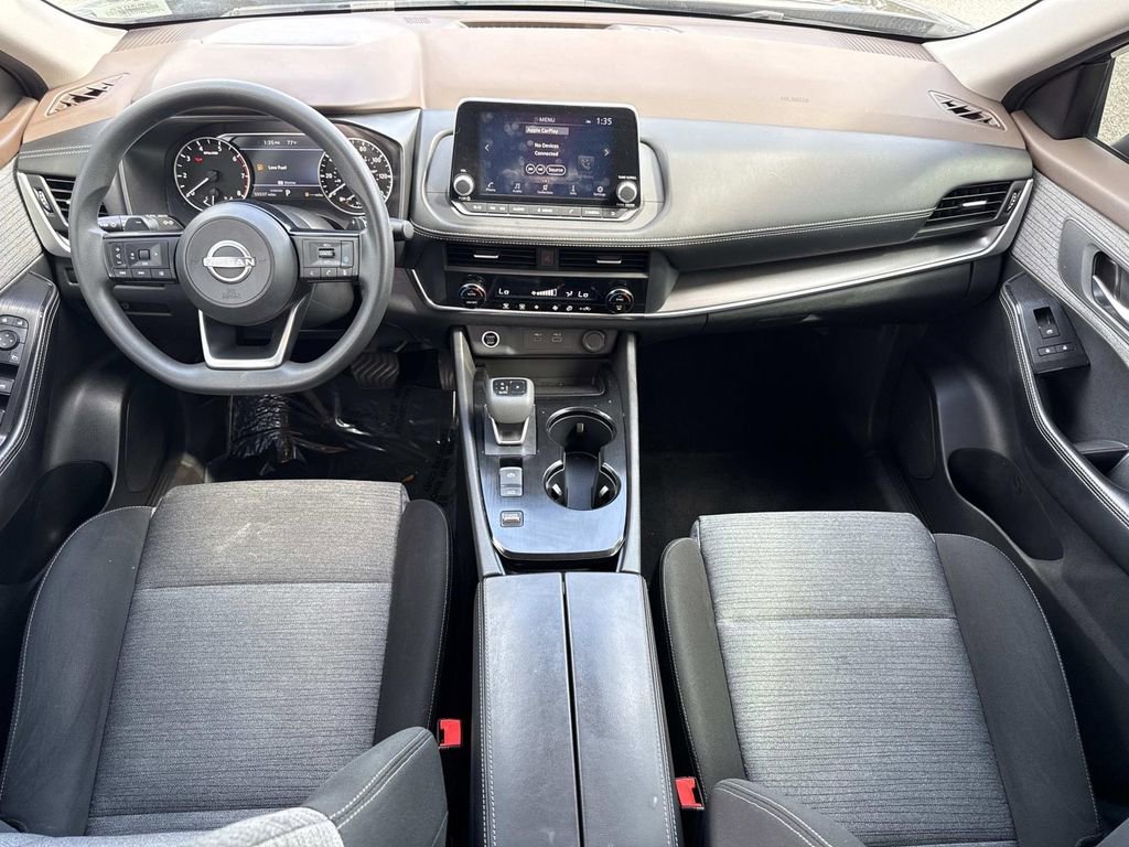 Certified 2023 Nissan Rogue SV image 15