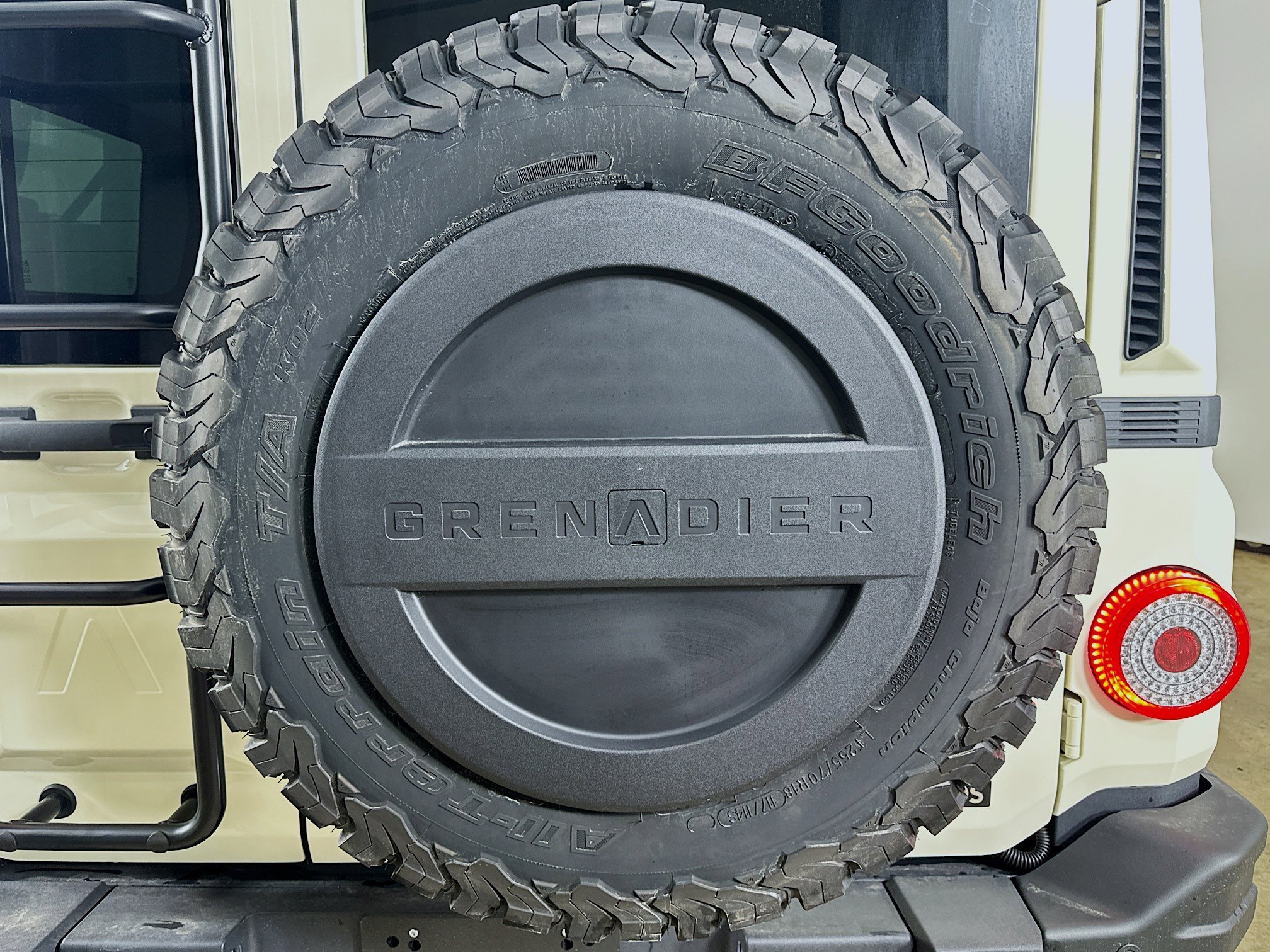 New 2025 INEOS Grenadier Station Wagon AWD/4WD image 41