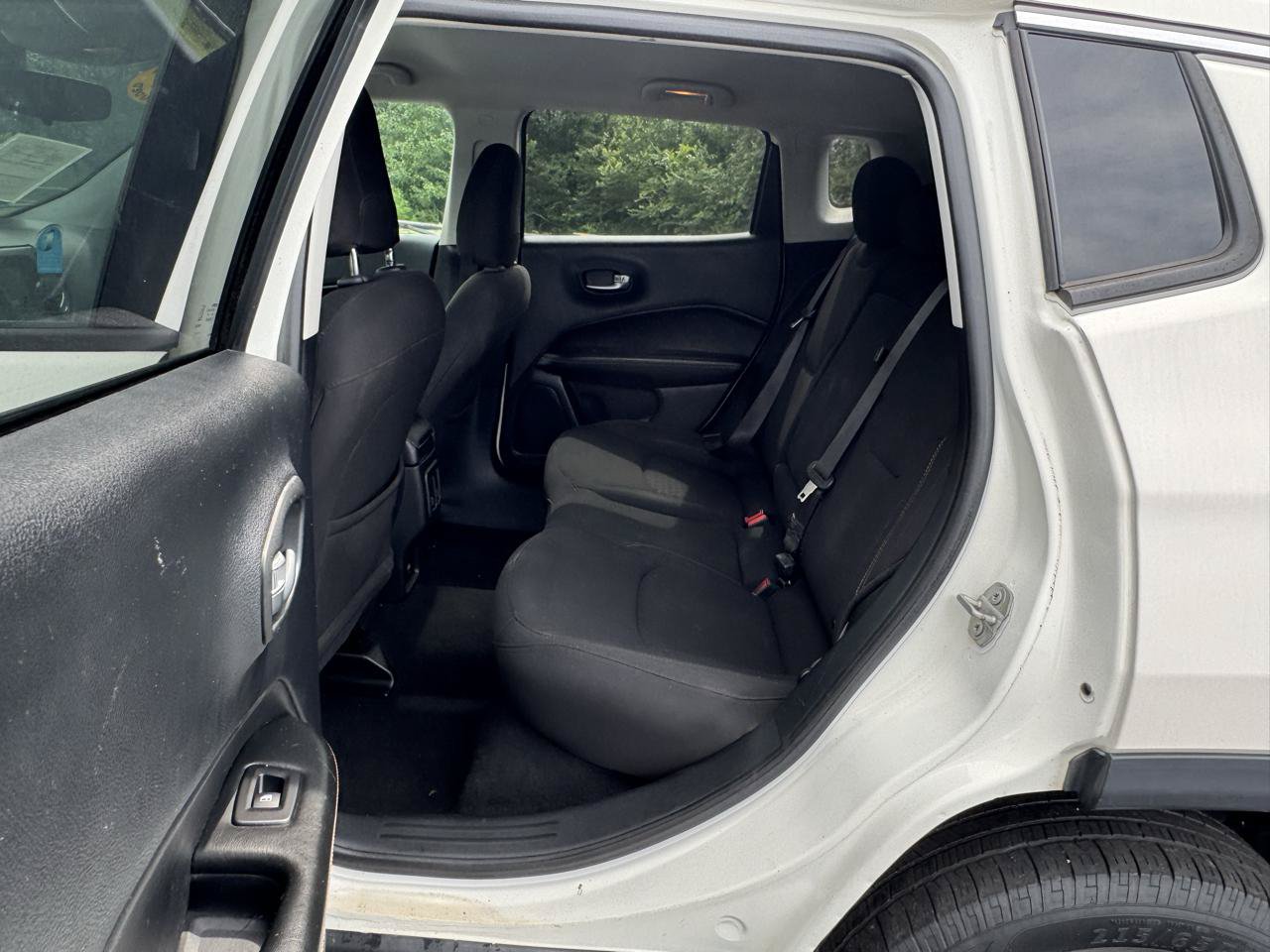 Used 2020 Jeep Compass Sport AWD/4WD image 11