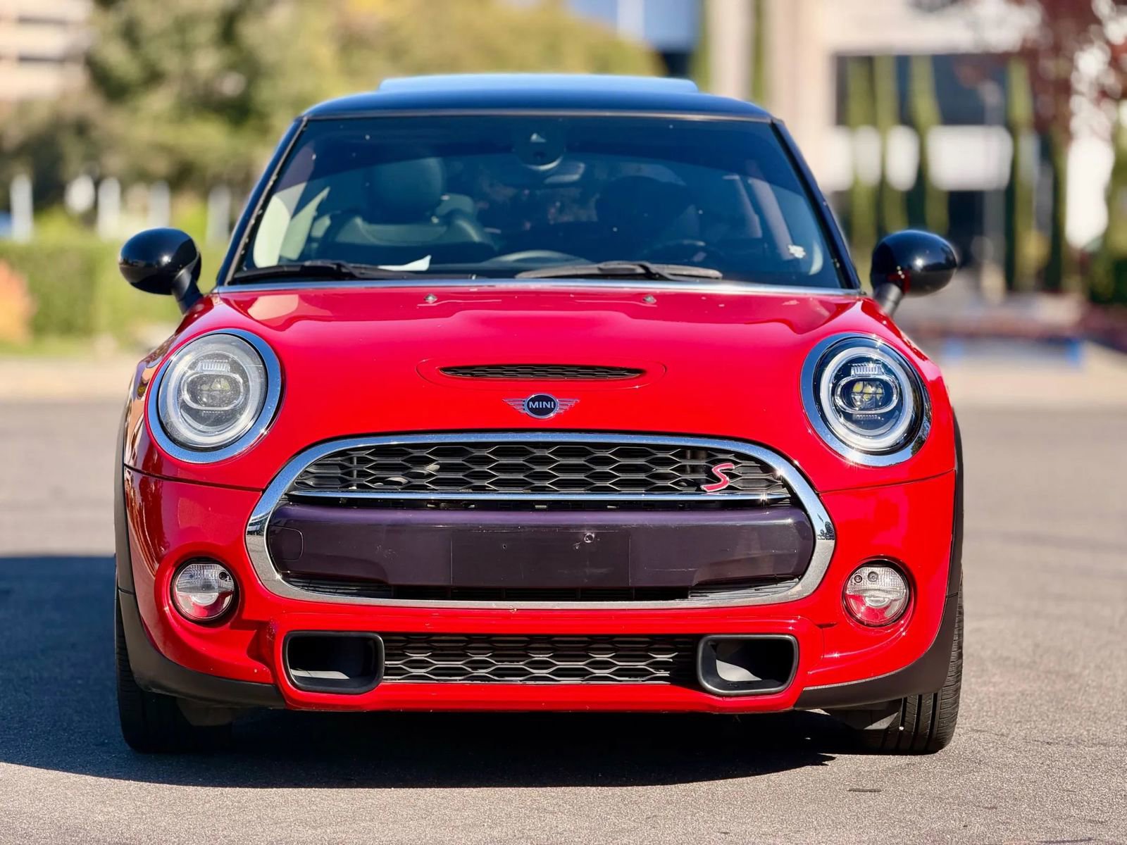 Used 2019 MINI Cooper S image 2