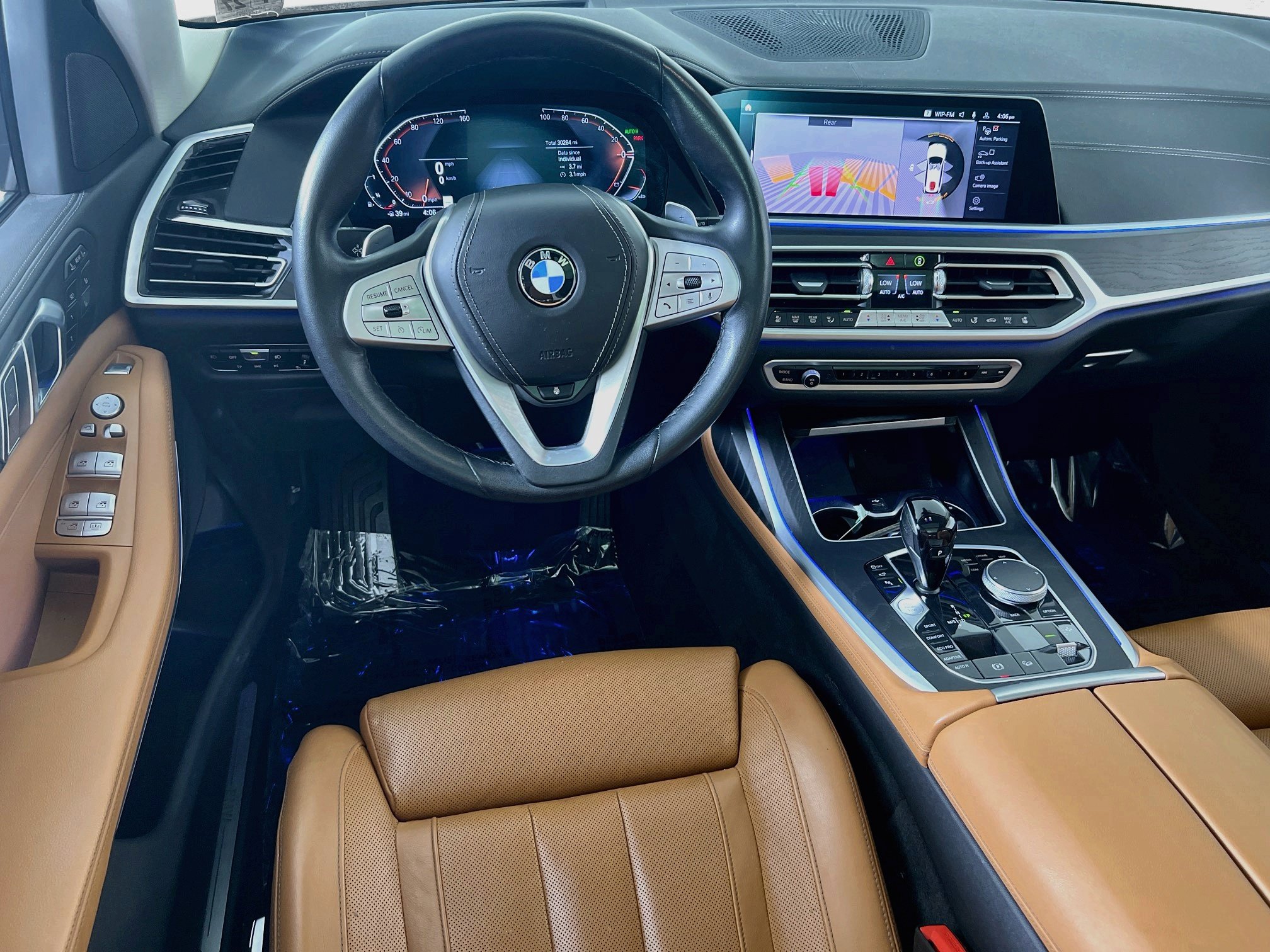 Used 2022 BMW X7 xDrive40i w/ Premium Package AWD/4WD image 23