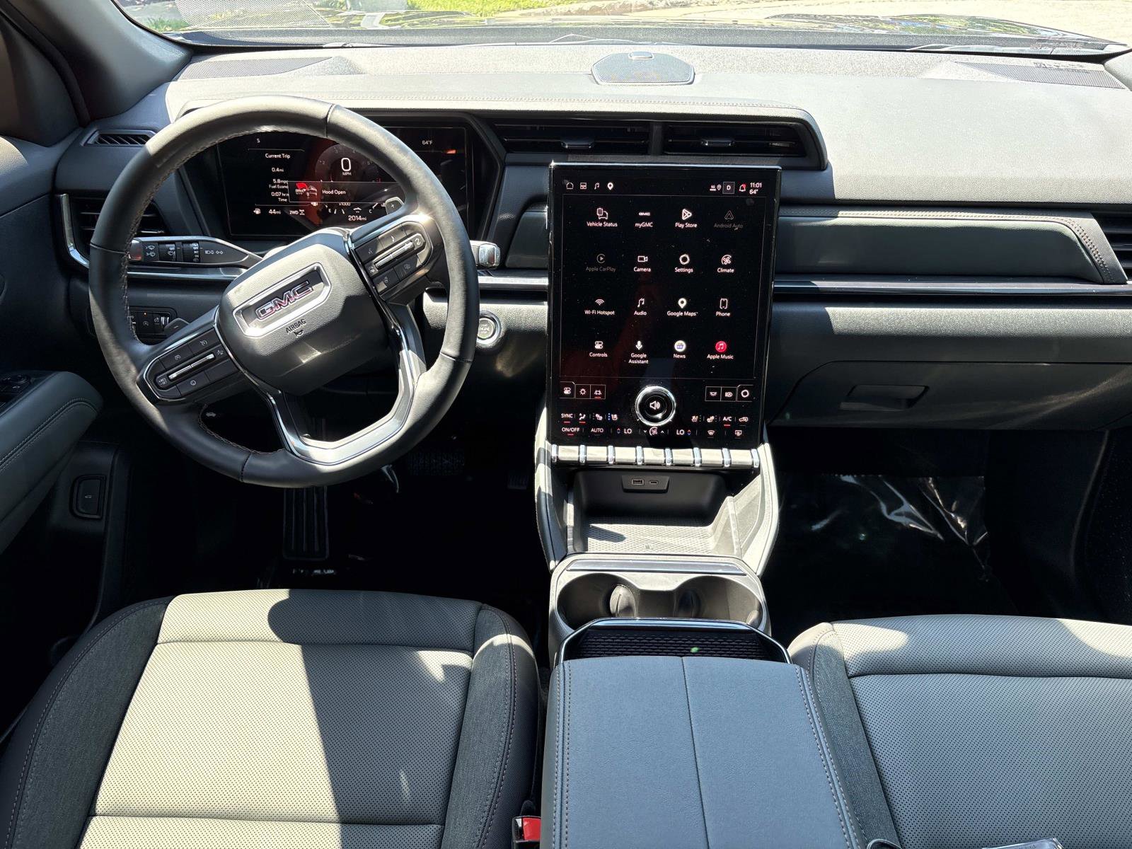 Used 2026 GMC Terrain AT4 w/ Convenience Package III AWD/4WD image 29