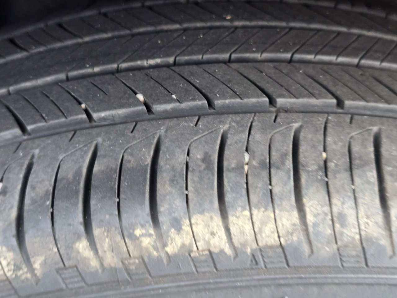 Used 2025 Honda HR-V EX-L image 11
