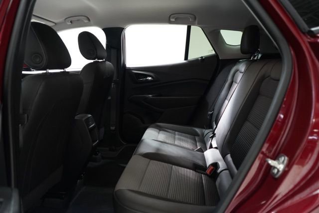 Used 2025 Chevrolet Trax LT image 31