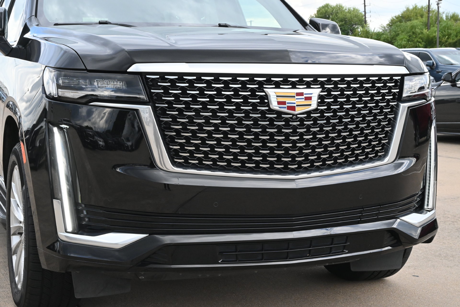 Certified 2022 Cadillac Escalade ESV Luxury RWD image 27