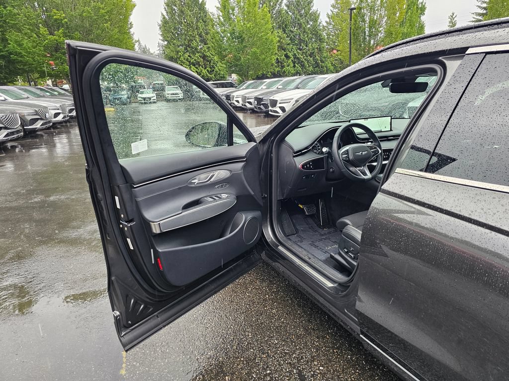 Certified 2025 Genesis GV70 3.5T Sport AWD/4WD image 20