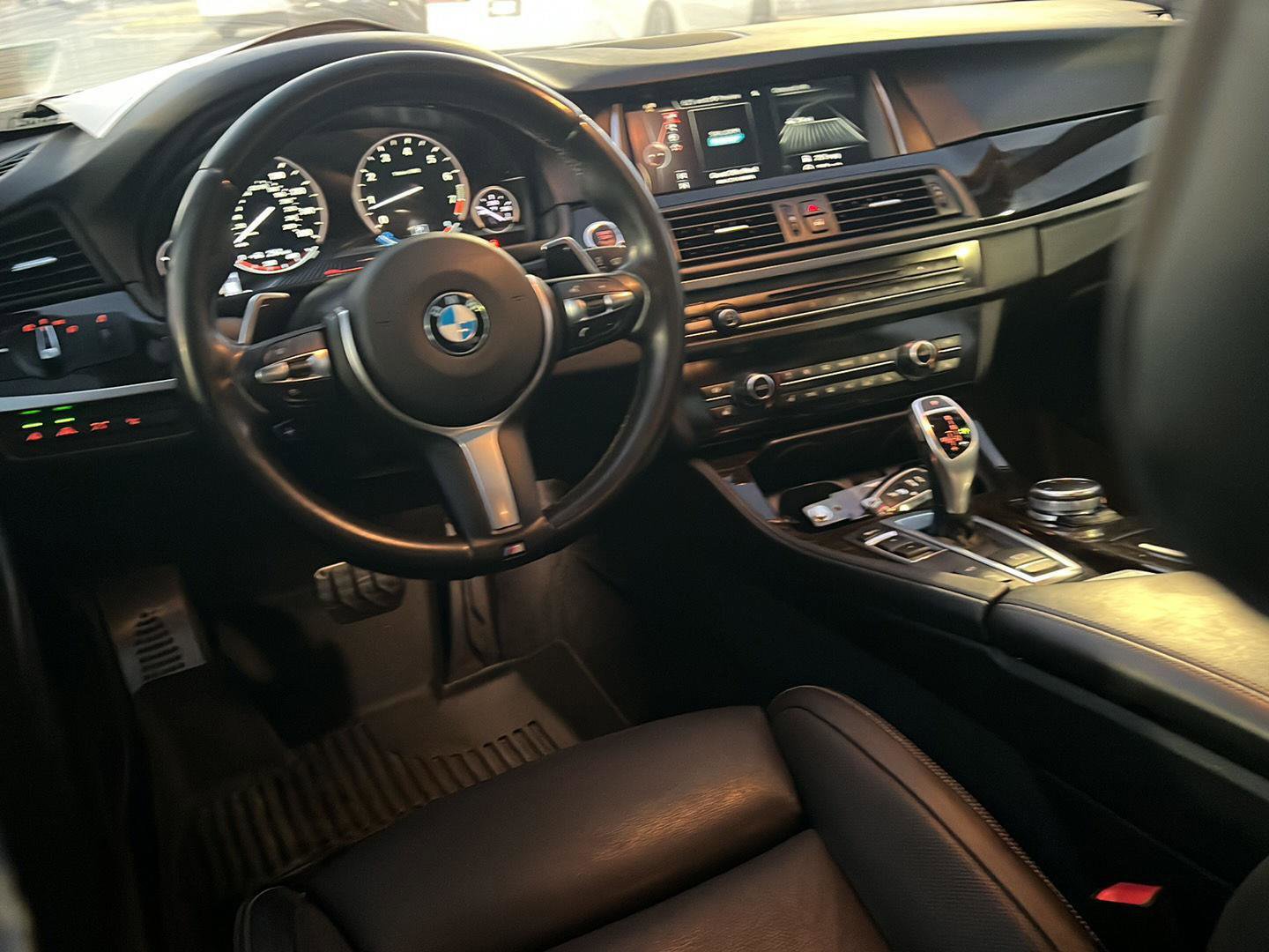 Used 2016 BMW 535i Sedan image 18