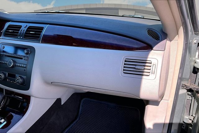 Used 2007 Buick Lucerne CXL w/ Luxury Package FWD image 15