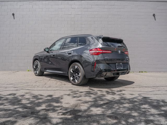 Used 2025 BMW X3 xDrive30i w/ Premium Package AWD/4WD image 3
