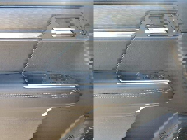 New 2025 GMC Acadia Elevation w/ Black Edition image 21