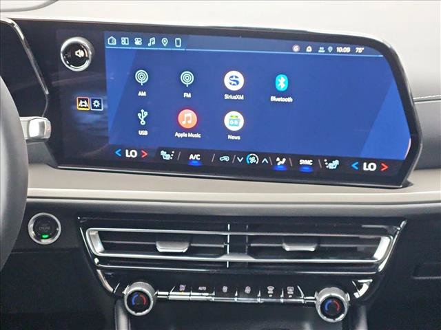 New 2027 Chevrolet Traverse LT FWD image 12