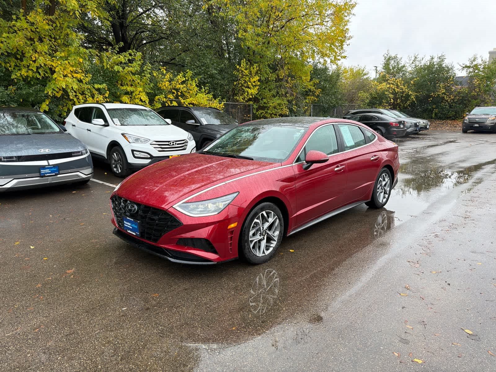 Used 2023 Hyundai Sonata SEL w/ Convenience Package FWD image 4