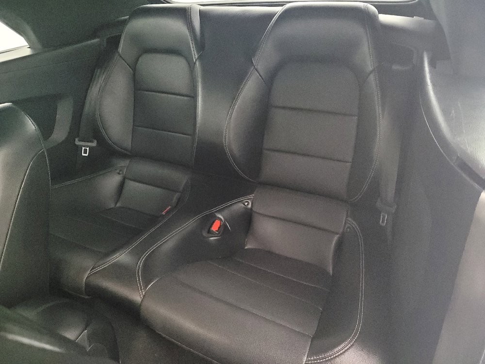 Used 2022 Ford Mustang Premium RWD image 18