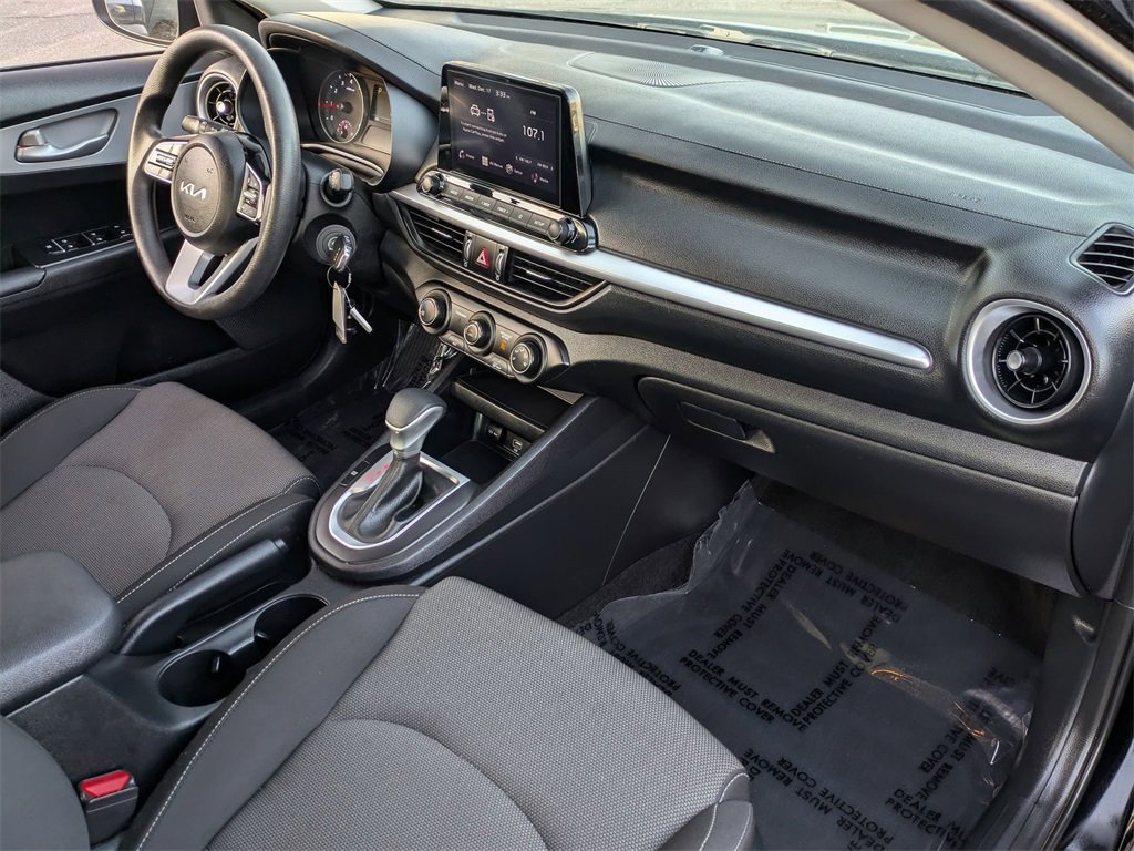 Used 2024 Kia Forte LXS image 29