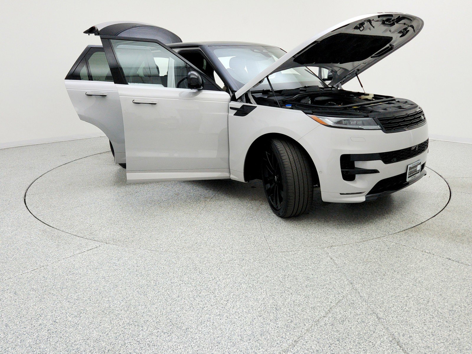 Used 2025 Land Rover Range Rover Sport Dynamic SE image 16