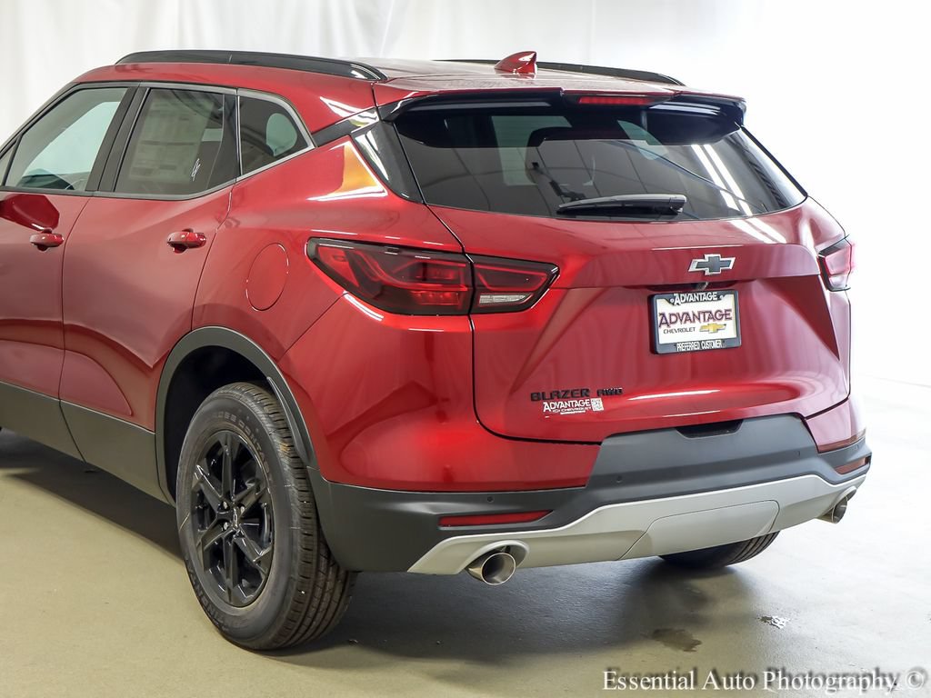 New 2026 Chevrolet Blazer LT w/ Convenience Package AWD/4WD image 7