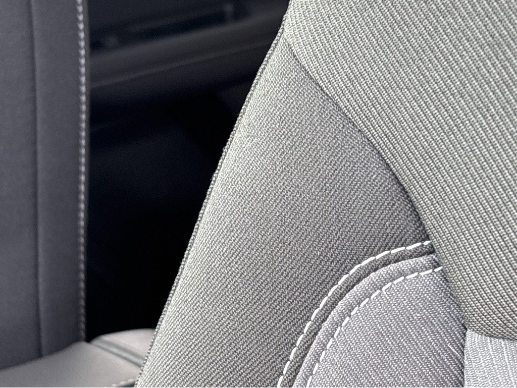 New 2025 Chevrolet Blazer LT w/ Convenience Package FWD image 26