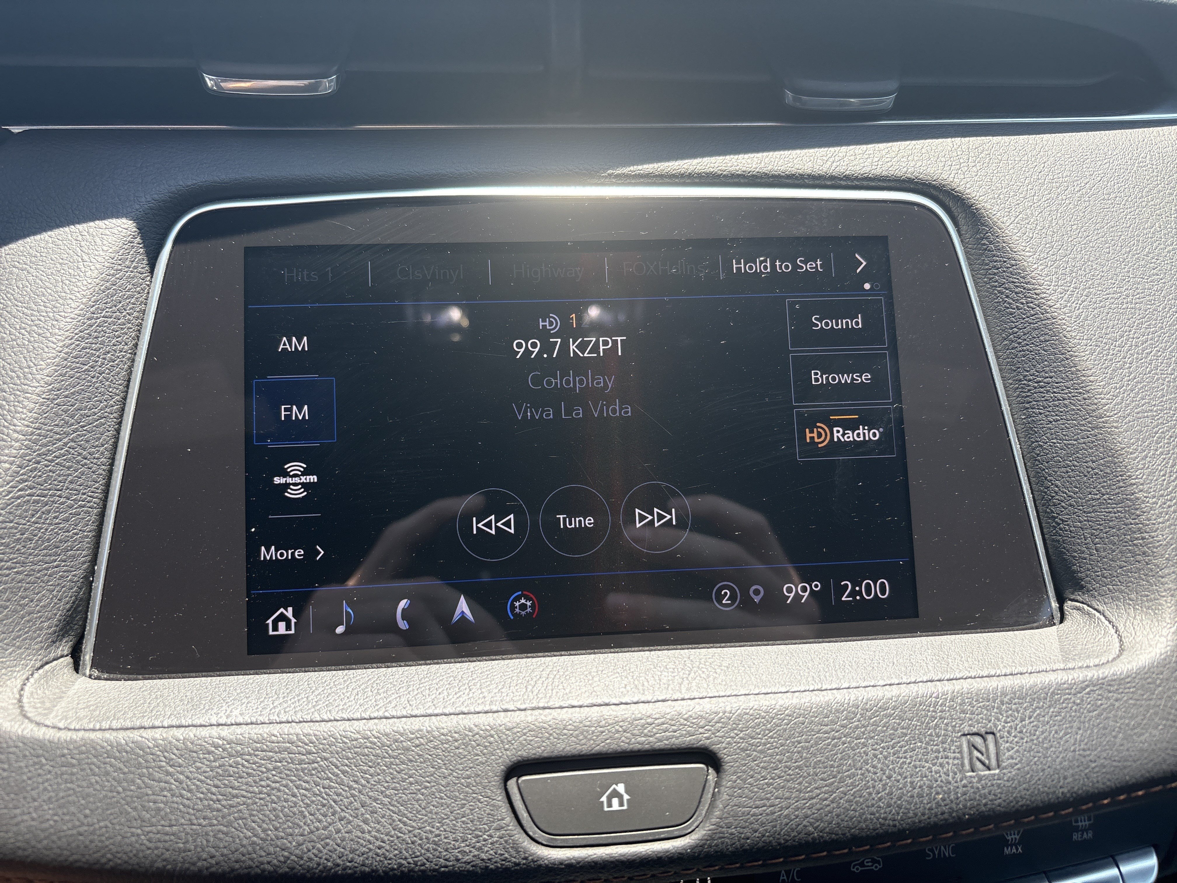 Used 2021 Cadillac XT4 Sport AWD/4WD image 23