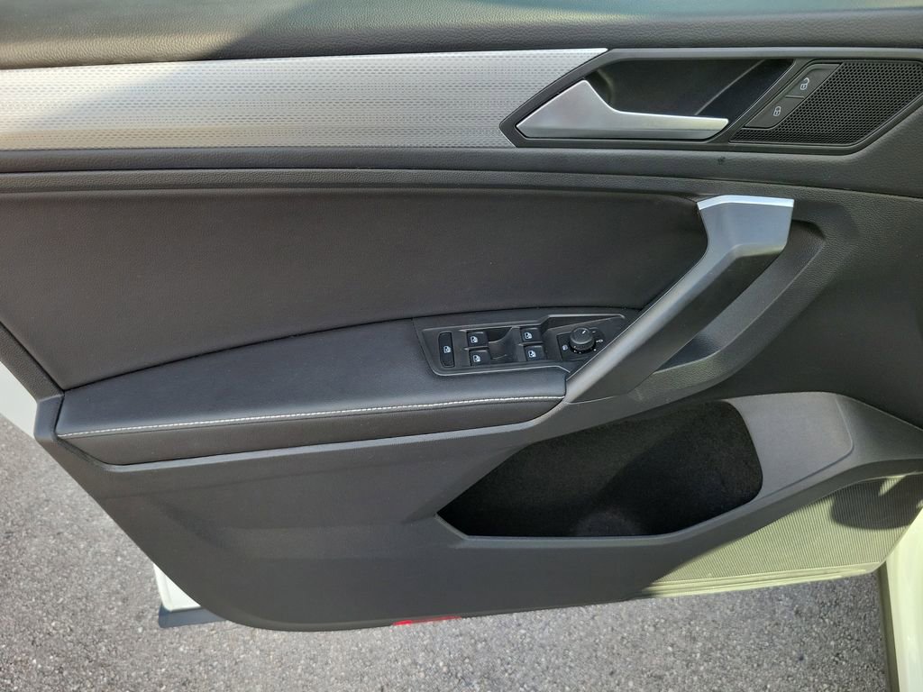 Used 2024 Volkswagen Tiguan S image 15